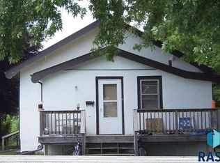 619 S 4th Ave, Sioux Falls, SD 57104