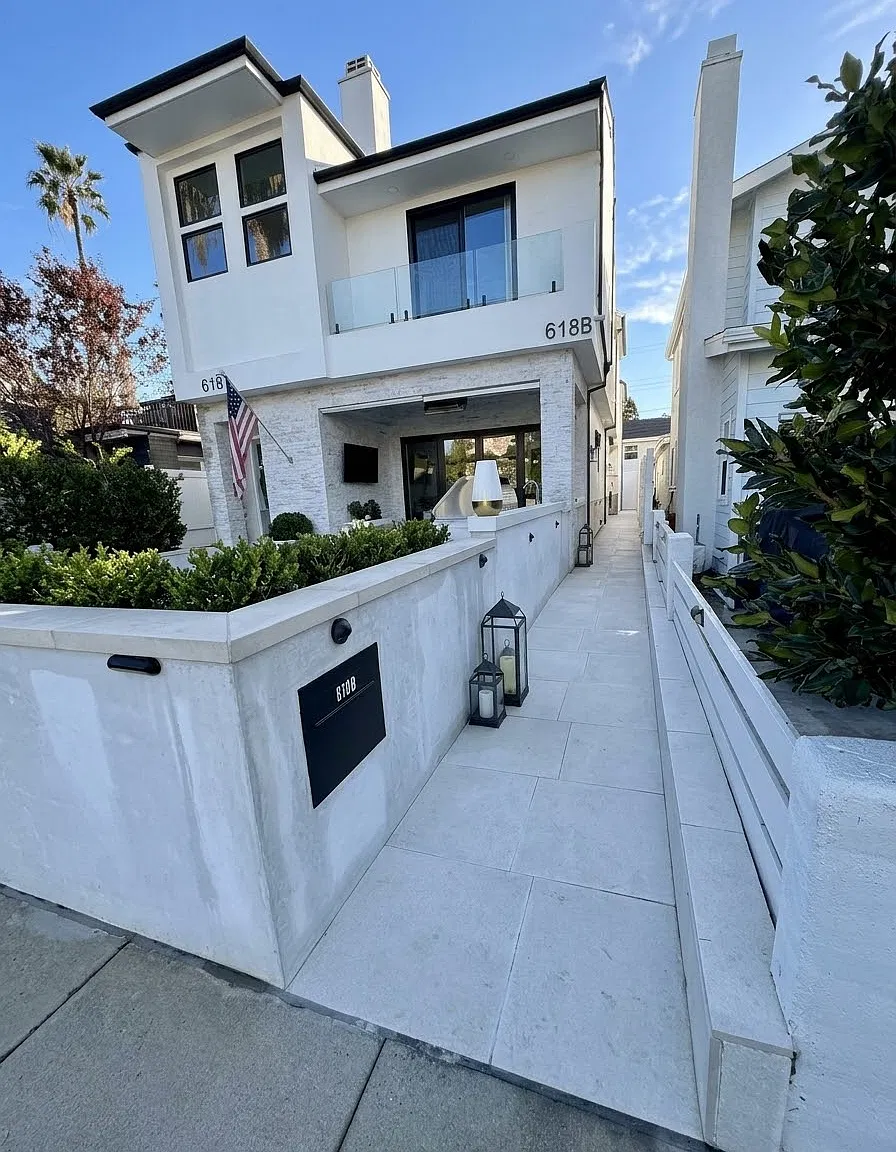 2 bed, 1269 sqft, $7,500 — Photo 2