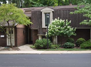 6944 W Fitzwater Rd #5, Brecksville, OH 44141