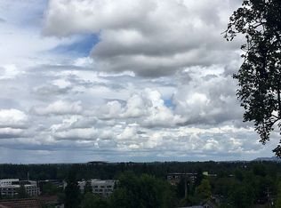 170 Sunset Dr, Eugene, OR 97403