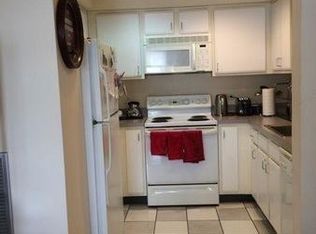 532 Commonwealth Ave #4DD, Boston, MA 02215
