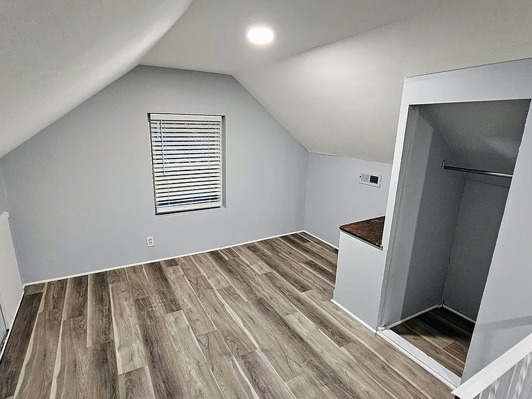 3010 Woodbine Pl — Photo 11