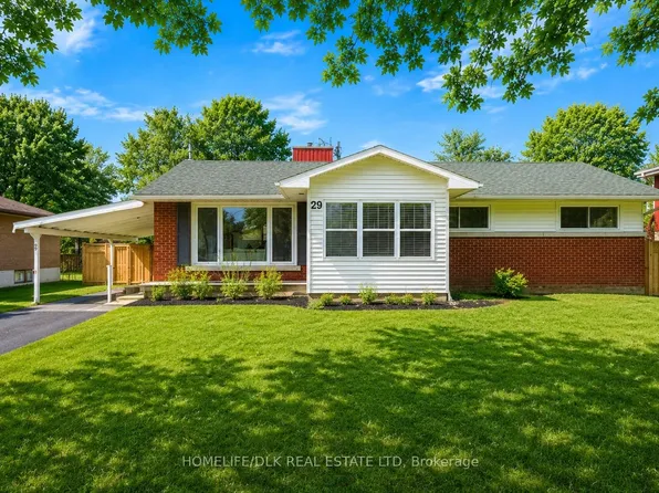29 Crawford St, Brockville, ON K6V 1S2
