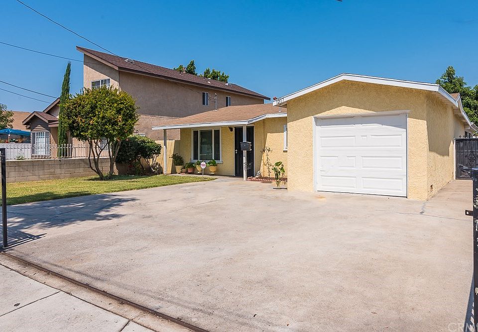 1st image of 1217 W McFadden Ave