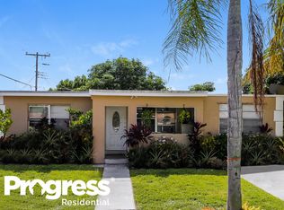 580 Mentone Rd, Lake Worth, FL 33462