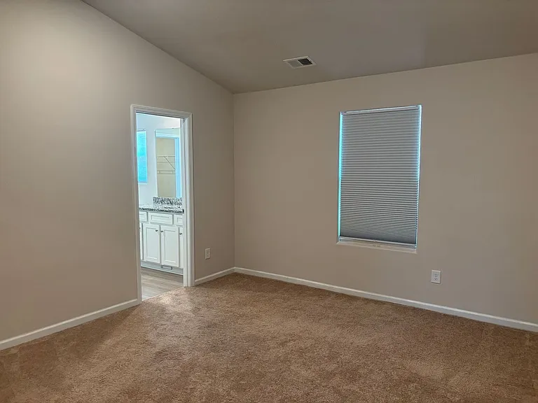 329 Aniston Ln — Photo 12
