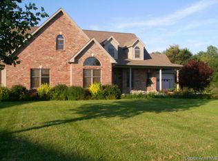 102 Rose Of Sharon, Jacksonville, IL 62650