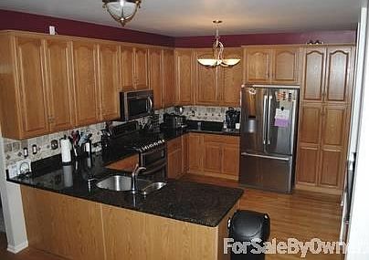 3rd image of 26906 Pepperwood Dr