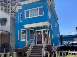 16 W 13th St FLOOR 1, Bayonne, NJ 07002