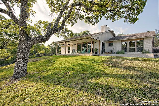 1st image of 2738 Hiline Dr