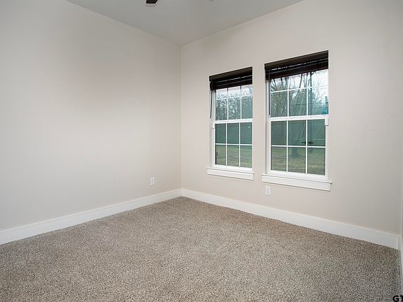 4th image of 105 County Road 2107