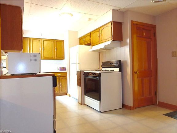 5th image of 238 Parkgate Ave