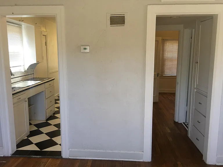 1236 E Monte Vista Rd — Photo 7