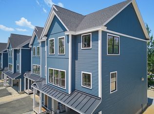 21 Upper Ladd Hill Rd #B, Meredith, NH 03253