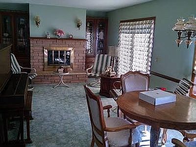 5th image of 415 Budd Lake Dr