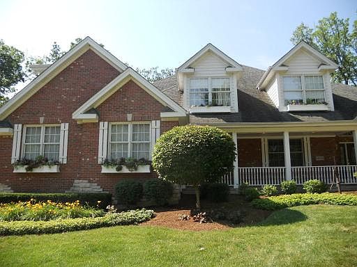 2nd image of 16133 Creekwood Ct