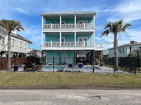 5th image of 646 Underwood Dr