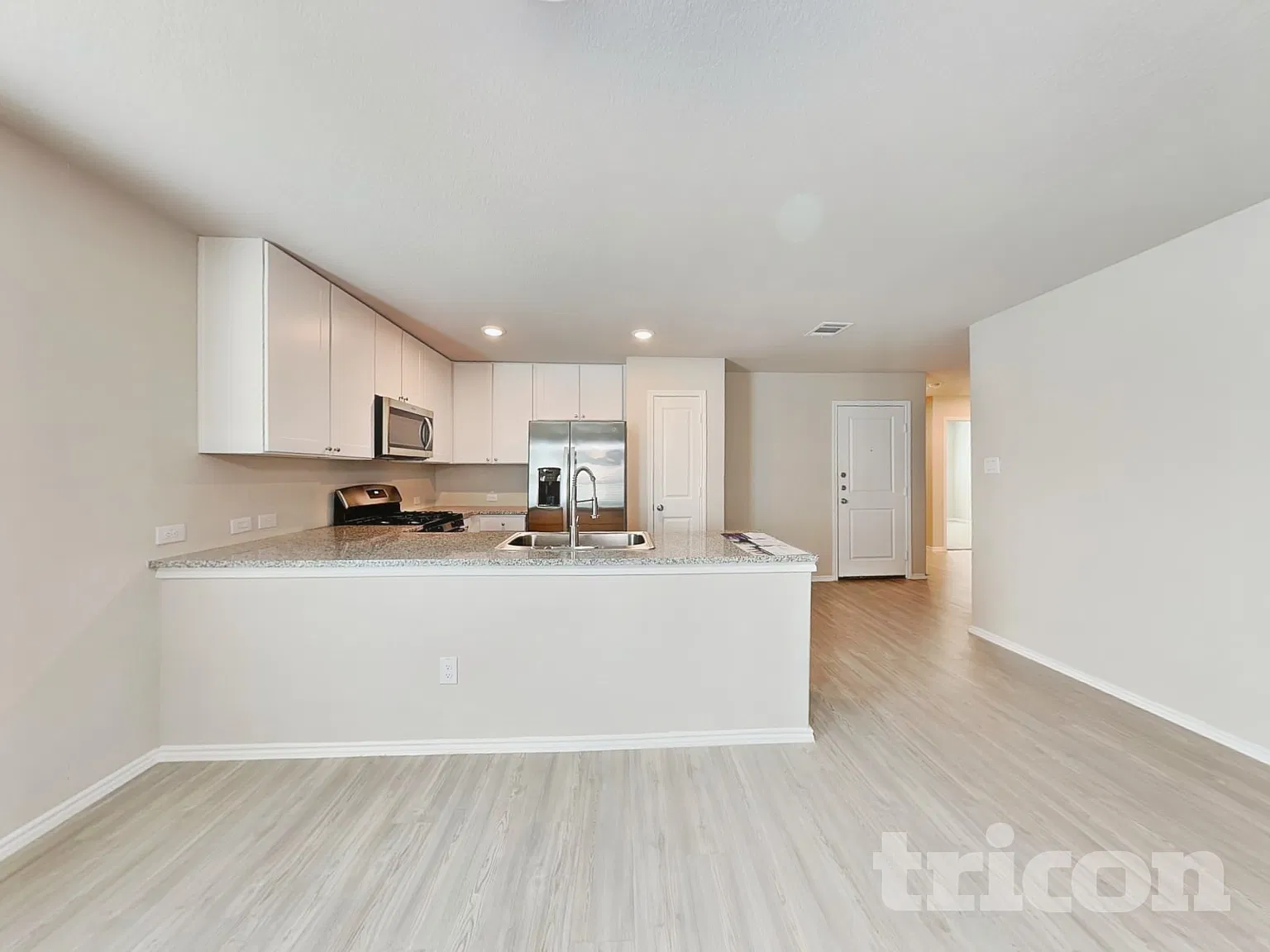 5531 Basil Chase Converse TX — Photo 4