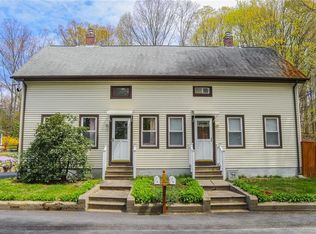 12 Mount Pleasant View Ave, Cumberland, RI 02864