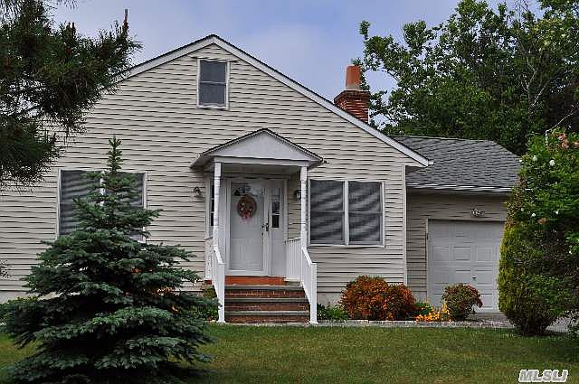 1st image of 650 E Gillette Dr