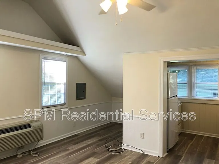 2803 Market St #A — Photo 2