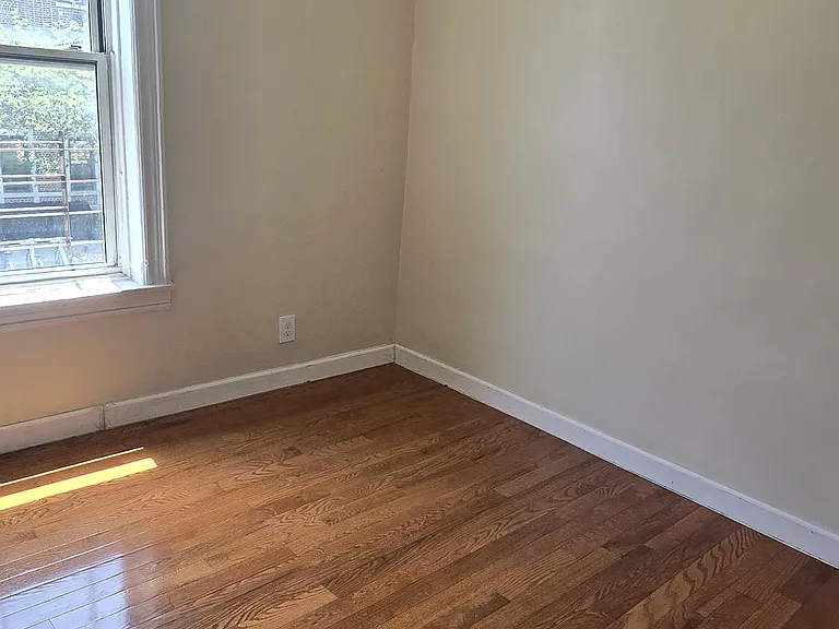 61 Church Ave #1F — Photo 4