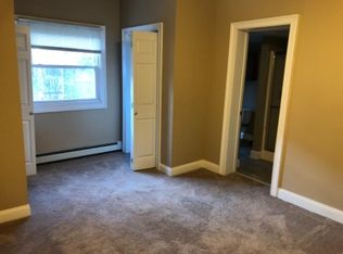 22 Grove St APT 1, Baldwinsville, NY 13027