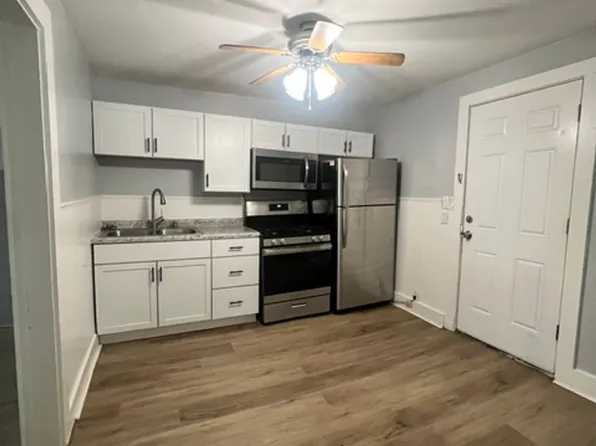 1921 Hillside Ave, Fort Wayne, IN 46805