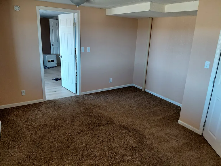 3426 Pikes Peak Rd — Photo 6