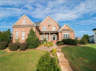 4409 Bonnie Loch Dr, Burlington, NC 27215