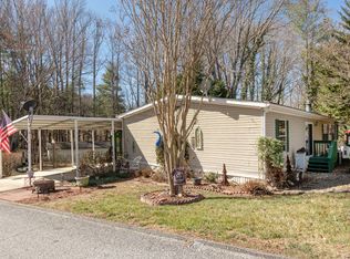 74 Morning Glory Dr, Hendersonville, NC 28792