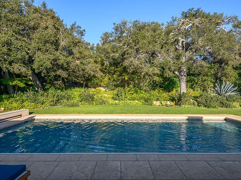 2148 Piedras Dr — Photo 30