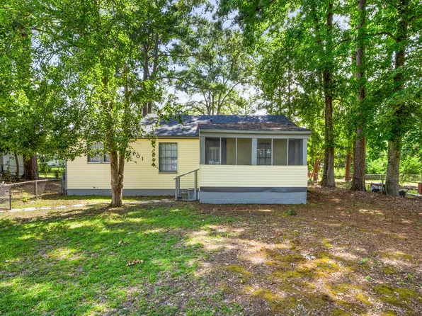 1101 Pinckney Ave, Leesville, LA 71446