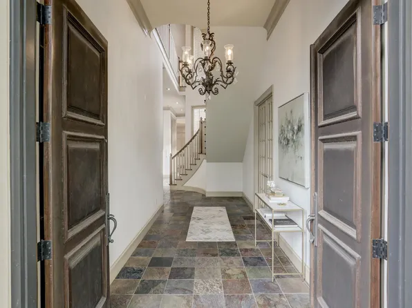 2013 Persa St, Houston, TX 77019