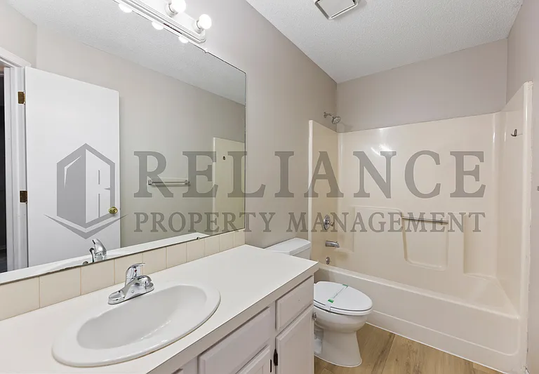 6534 E 39th Ct N — Photo 17