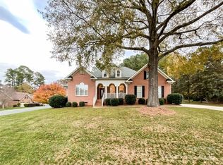 1004 Ivy Pond Ln, Indian Trail, NC 28079