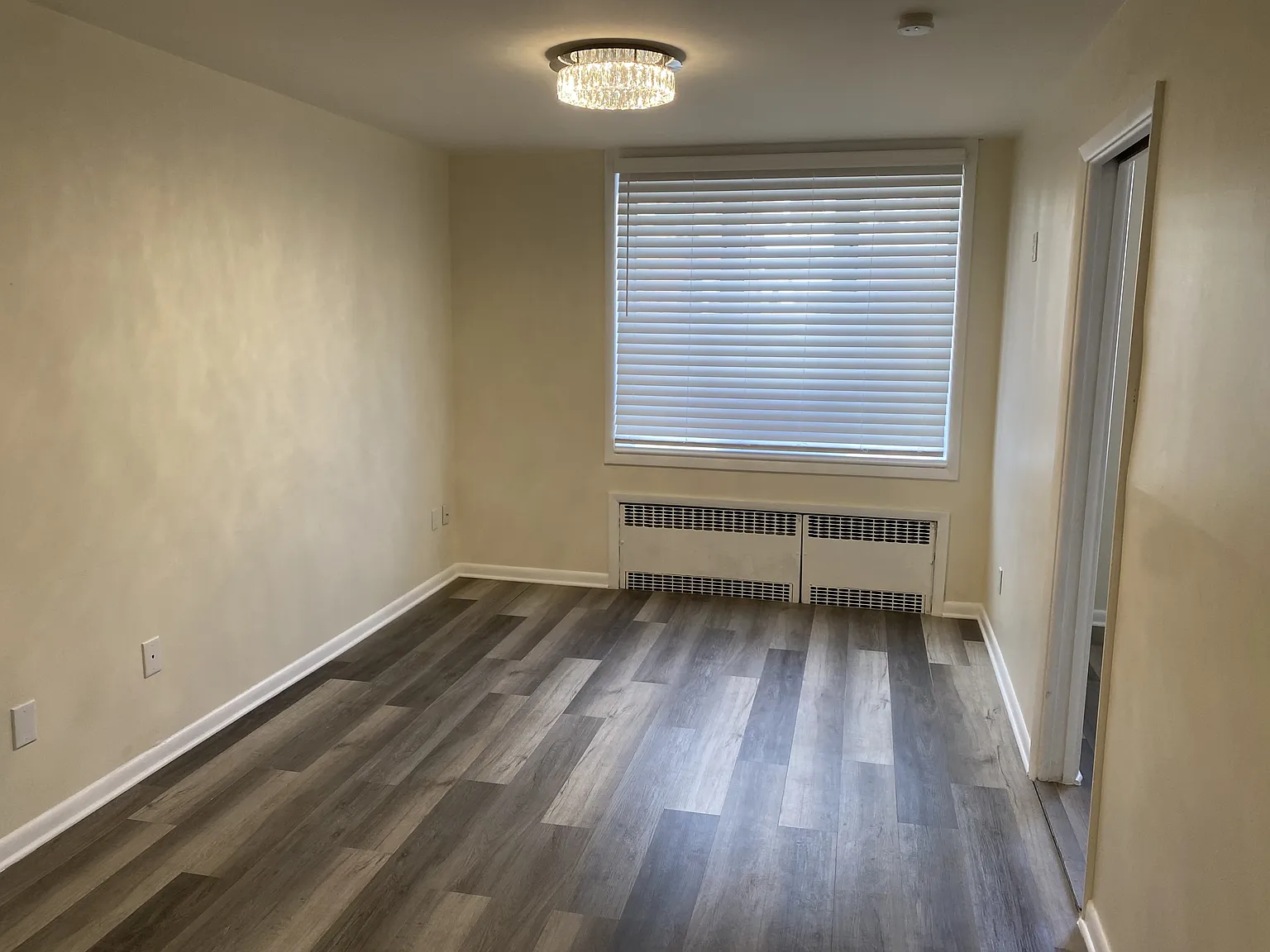 139 70th St - Apt 1 — Photo 1