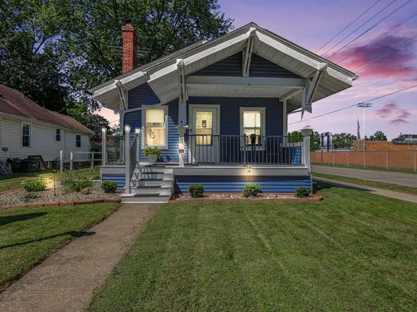 1002 C St, La Porte, IN 46350