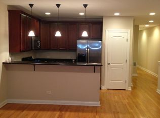 5017 S Prairie Ave #1N, Chicago, IL 60615