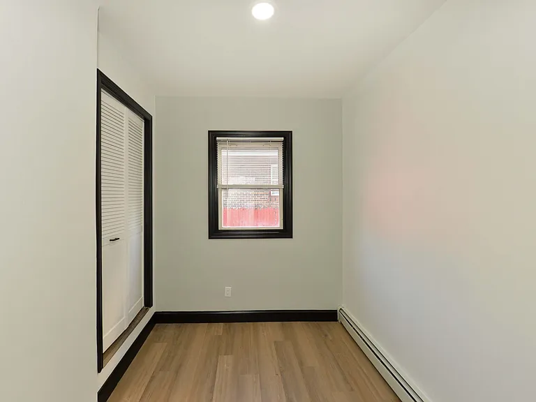73 Lafayette Ave #1 — Photo 8