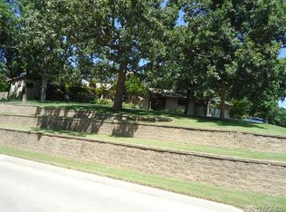 7129 S Pittsburg Ave, Tulsa, OK 74136