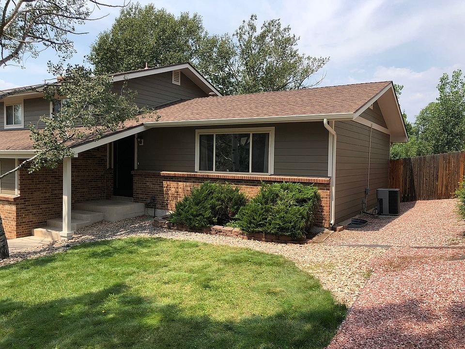 1st image of 4960 Barcelona Way