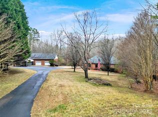 3422 Broach Dr, Catawba, SC 29704
