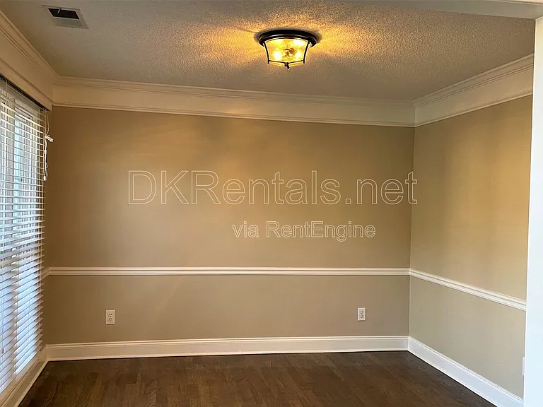 416 Carmain Ln NW — Photo 7