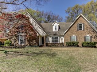 2817 Hampton Court Rd N, Cordova, TN 38016