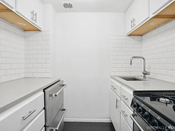 43 East Tenth Street 2D image 3 of 5