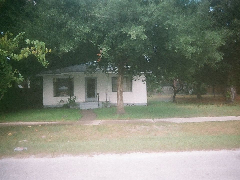 1st image of 3713 53rd Ave N
