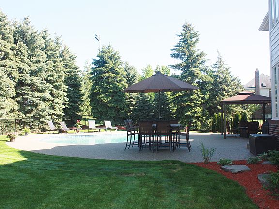 exposed aggregate concrete 