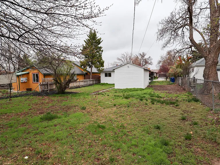 E Atkin Ave — Photo 21