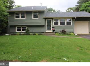 219 Ireland Ter, Williamstown, NJ 08094
